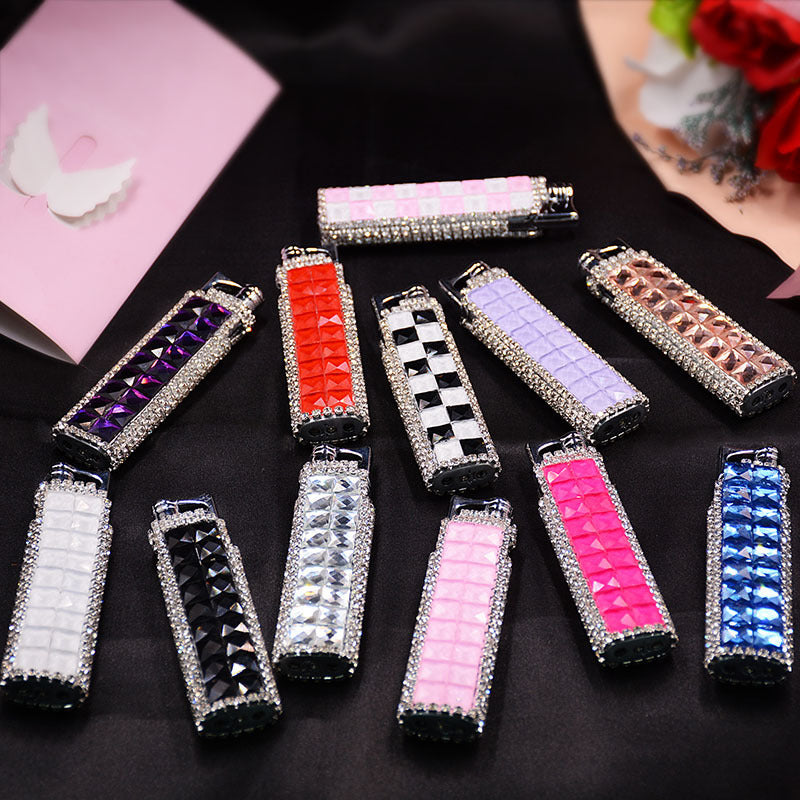 Le Briquet "Pink Diamond" – Flamme Turquoise Édition